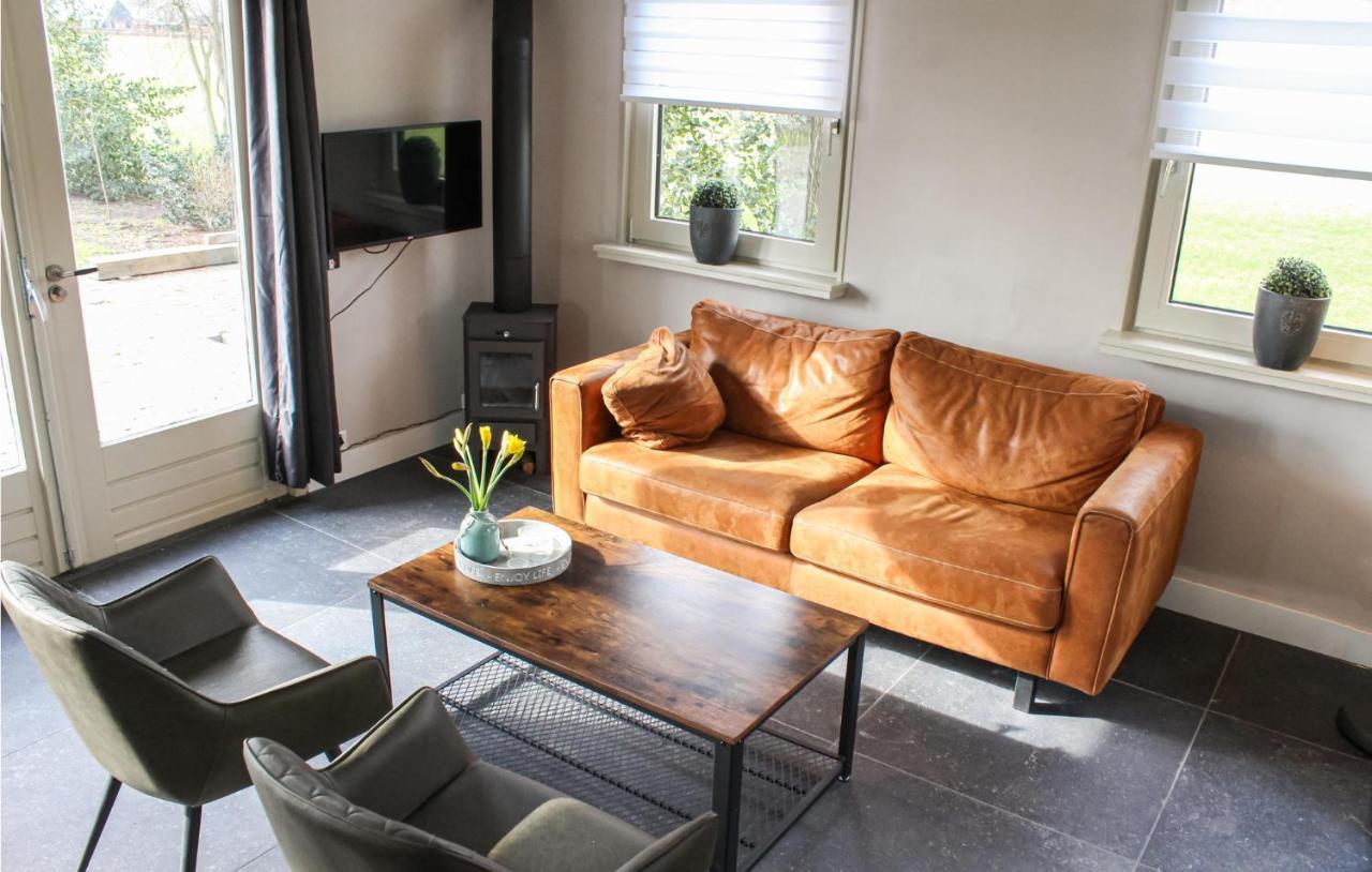 2 Bedroom Nice Home In Bornerbroek Weleveld Esterno foto